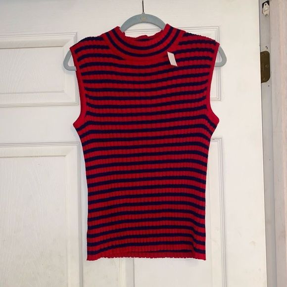 St. John Sport 🐾 Knit Red Navy Mock Neck Sleeveless Top Medium, MSRP $395 - Picture 1 of 7